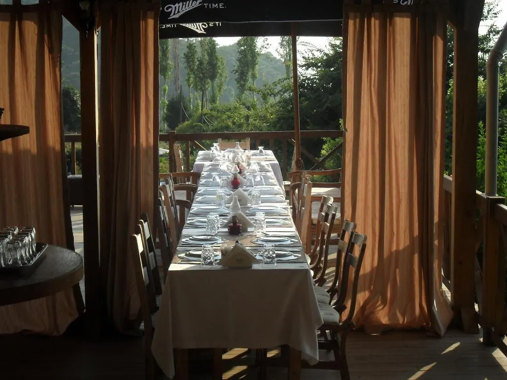 Onur Motel Faralya Tatil parkı