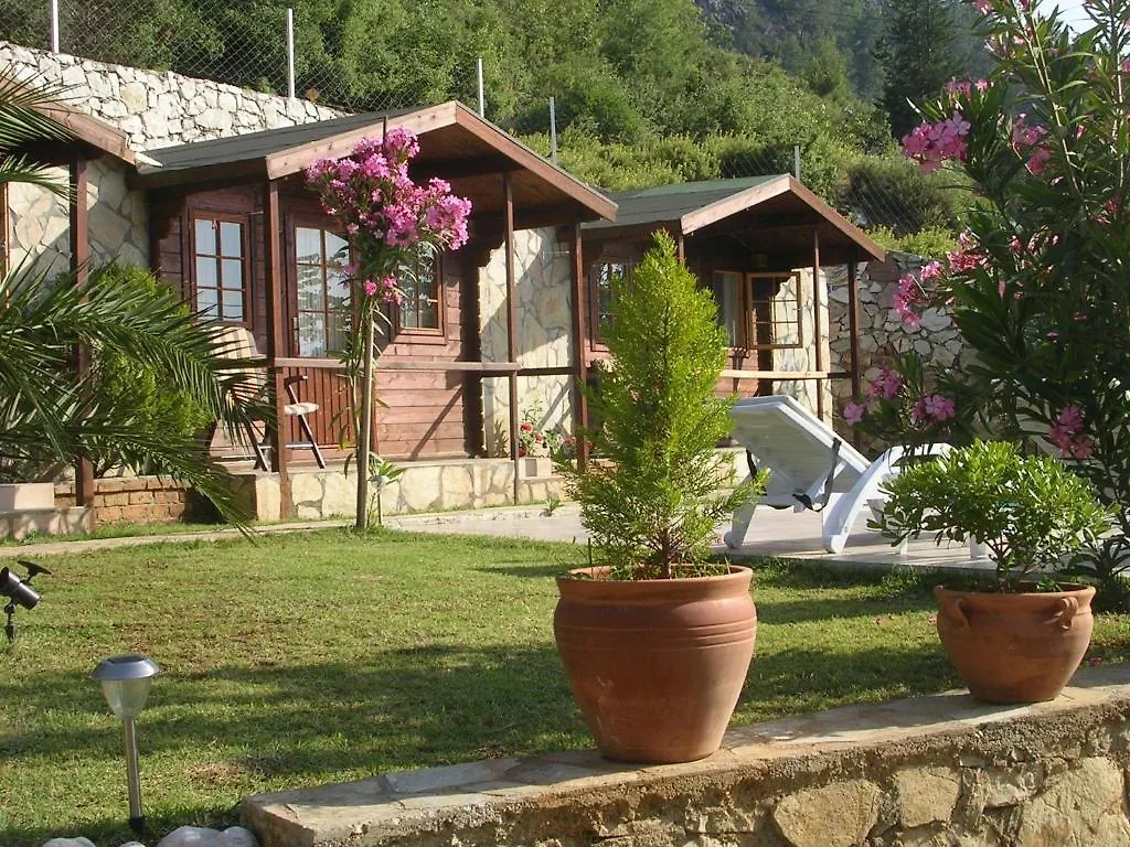 Onur Motel Faralya
