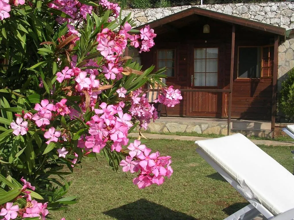 Tatil parkı Onur Motel Faralya