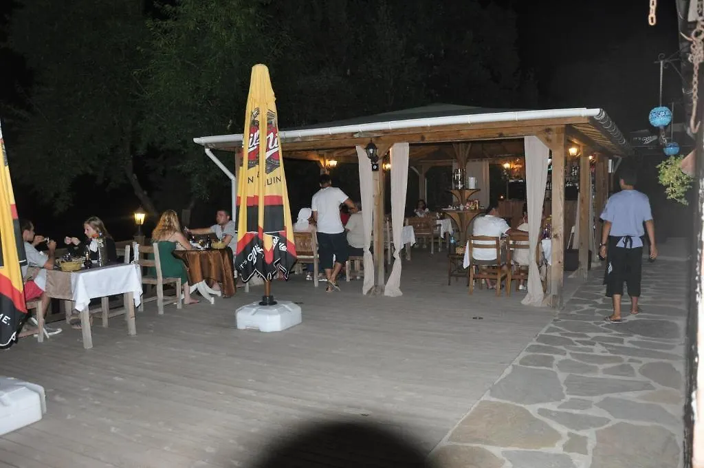 Onur Motel Faralya 2*,